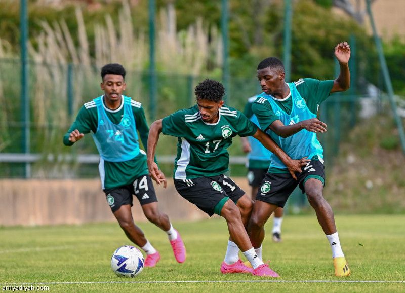 الأخضر الأولمبي يبدأ تحضيرات فنزويلا