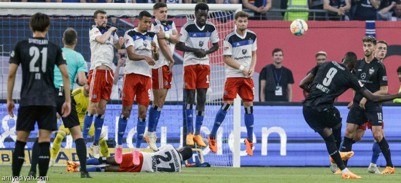 شتوتجارت يبقى في «البوندسليجا»