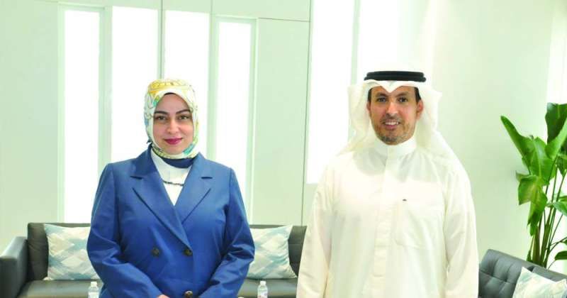 الرشيدي مُستقبلاً سفيرة تركيا