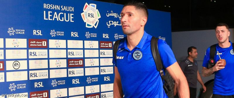 كمبانيا.. رابع صفقات الرياض