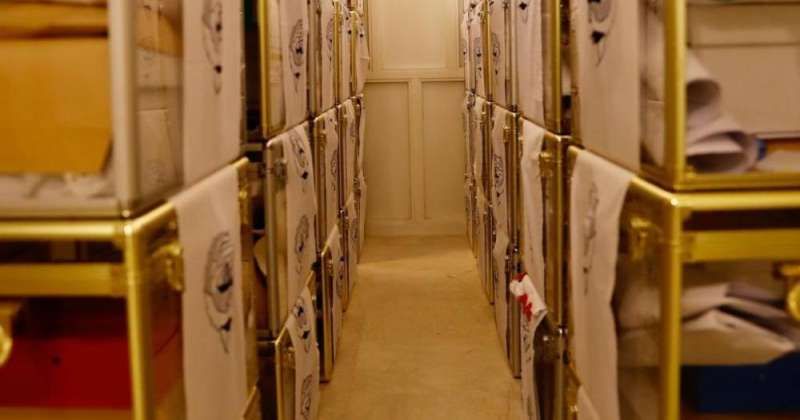 أمانة مجلس الأمة تتسلم صناديق اقتراع الانتخابات