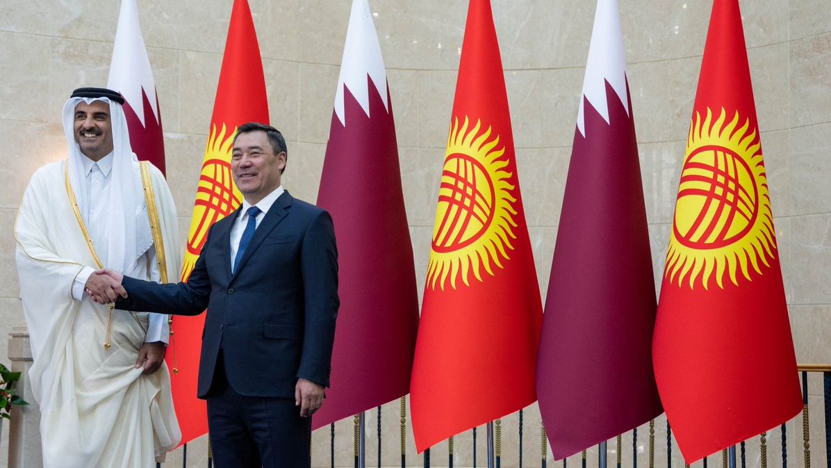 سمو الأمير يؤكد الاهتمام المشترك بتطوير العلاقات بين قطر وقيرغيزيا