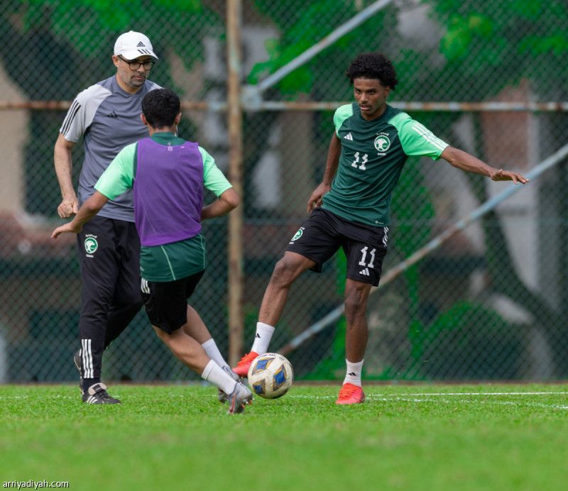«أخضر الناشئين» ينهي تحضيرات ماليزيا