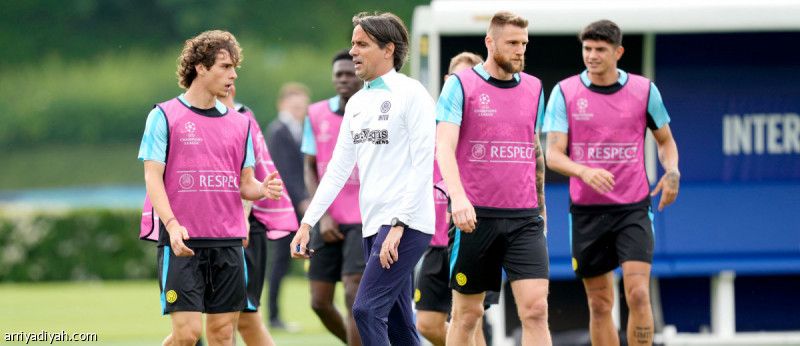 الإنتر.. بين الديون واللقب الرابع