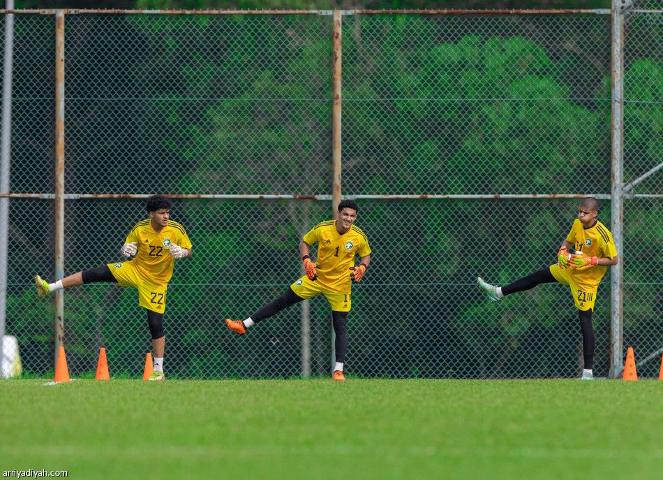 «أخضر الناشئين» ينهي تحضيرات ماليزيا