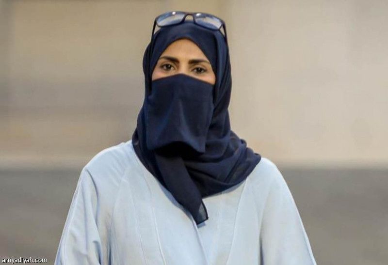 من هي حنان القرشي رئيسة نادي وج؟