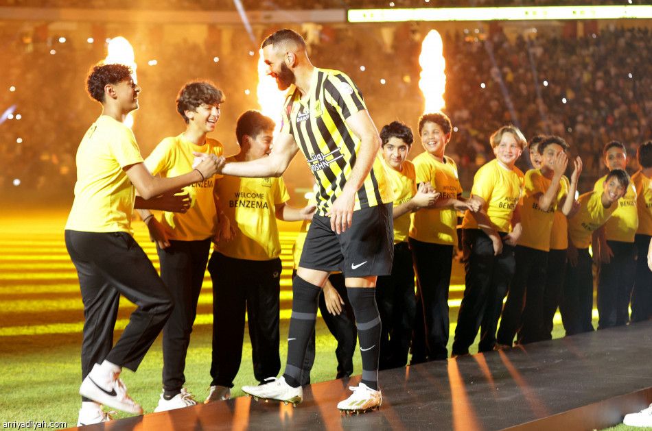 «شانجريلا».. مقر بنزيما المؤقت