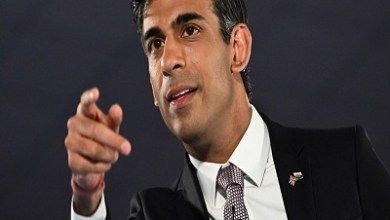 رئيس وزراء بريطانيا: من المبكر تحديد المسؤول عن انهيار سد “كاخوفكا” الأوكراني