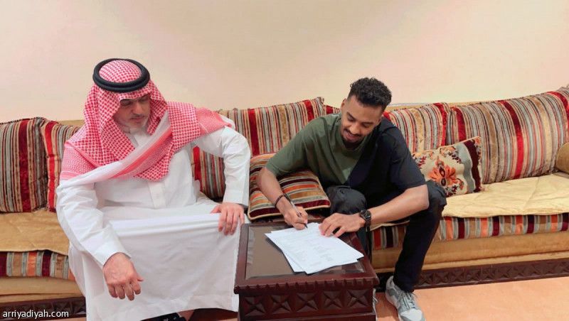 الثاني والحبشي يدعمان هجوم الحزم