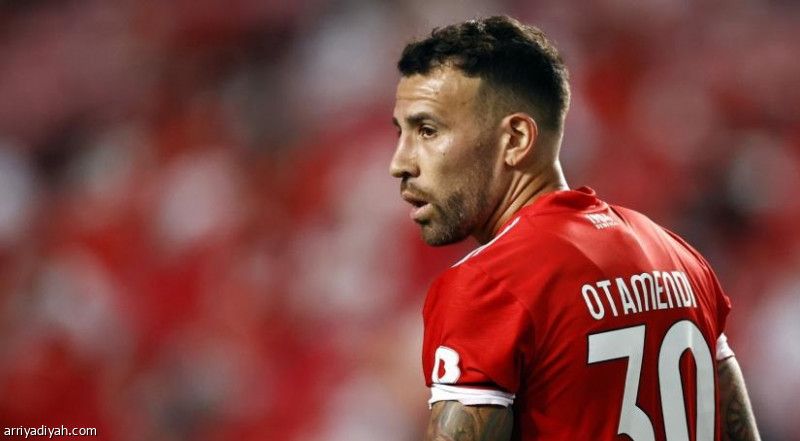 أوتامندي يستمر مع بنفيكا حتى 2025