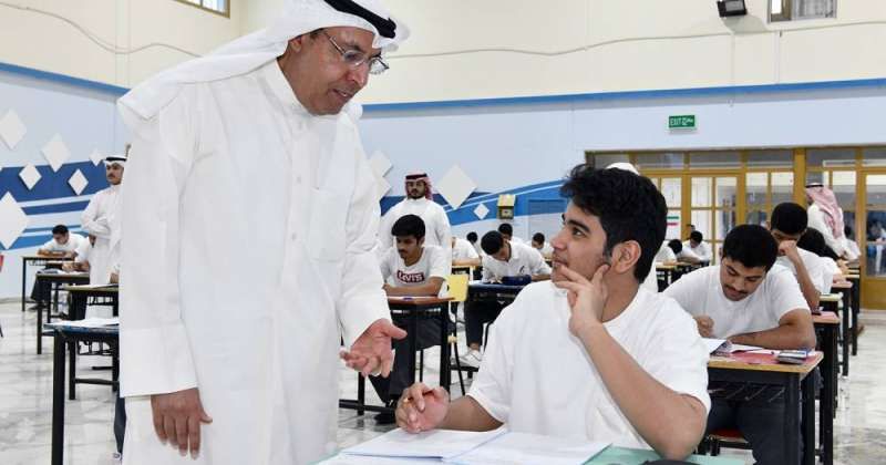 العدواني مطمئناً خريجي الثانوية: مقاعد القبول متوفرة محلياً وخارجياً