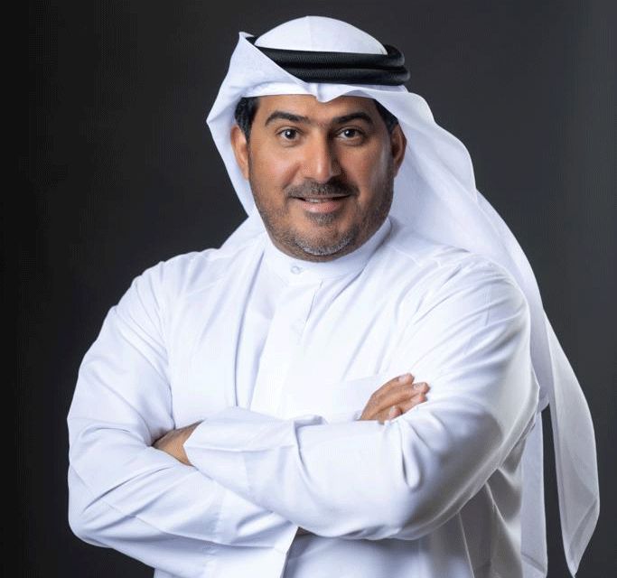 نصف مليون مشترك بخدمات التحويلات المالية «e& money»