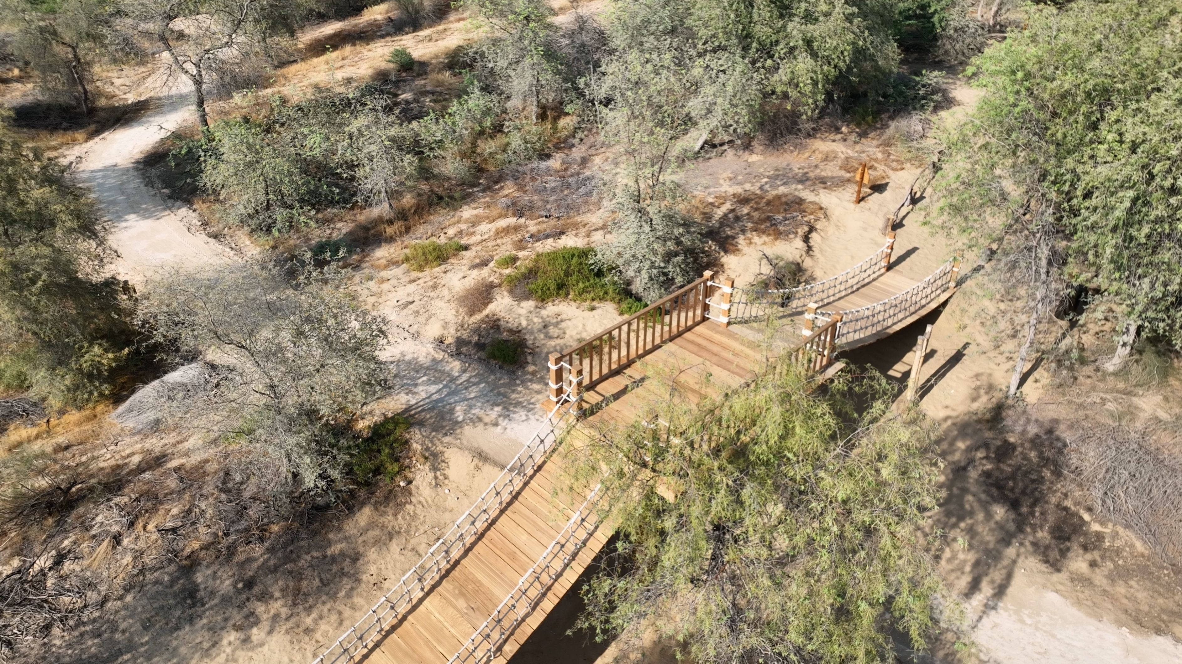 بلدية دبي تُخصص مساراً جبلياً للمشي بطول 10 كم في حديقة مشرف الوطنية