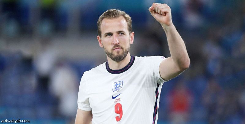 ليفي يحبط آمال مانشستر