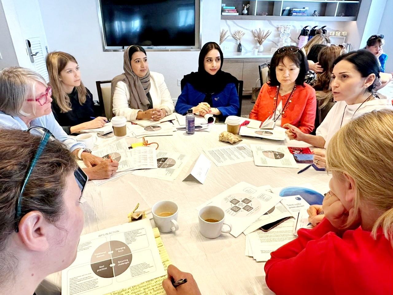 "الخارجية" تشارك في اجتماع شبكة نقاط الاتصال للمرأة والسلام والأمن في واشنطن