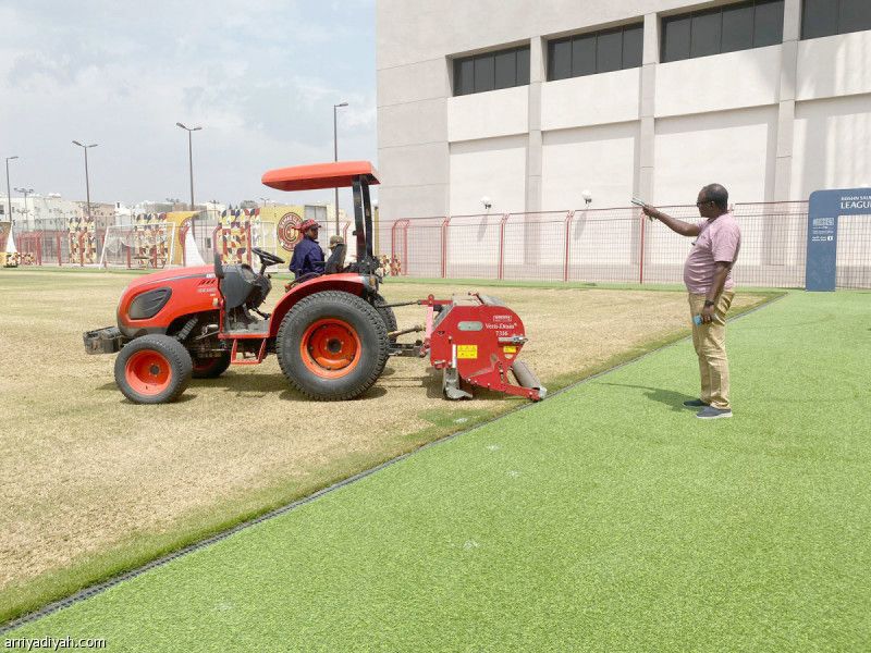 كأس سلمان.. الصيانة تزيل عشب ملعب ضمك