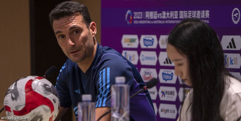 سكالوني: انتقال ميسي إلى ميامي أسعدني