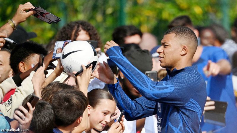 مبابي: لم أناقش تمديد عقدي