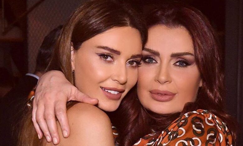 خلاف بين سيرين عبد النور وشقيقتها.. ماذا جرى بينهما؟