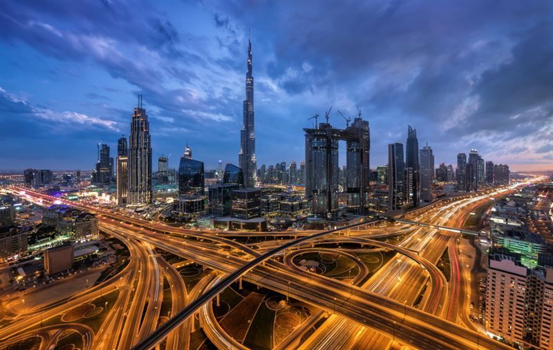 «انفستمنت مونيتور»: دبي تتصدر عالمياً في جذب الاستثمار الأجنبي المباشر المرتبط بالذكاء الاصطناعي