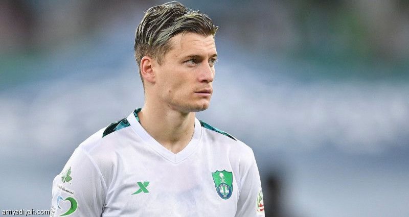 الأهلي يعلق مصير أليوسكي