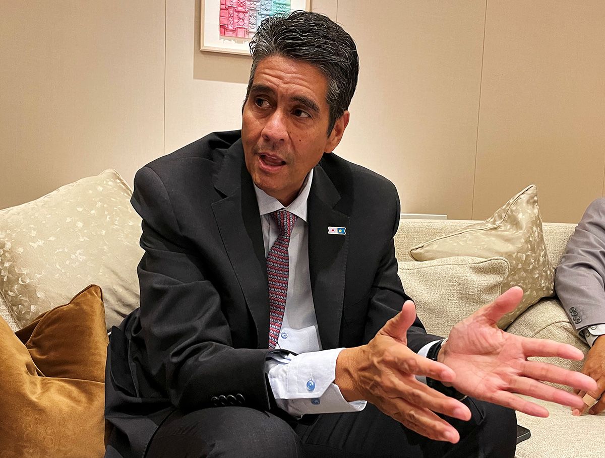 رئيس بالاو: الإمارات رائدة في تعزيز الاستدامة وتنويع مصادر الطاقة