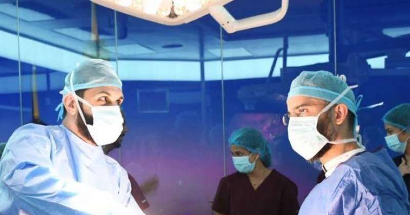 استخدام الشبكة الذكية لإصلاح الفتق الجراحي في مستشفى جابر الأحمد