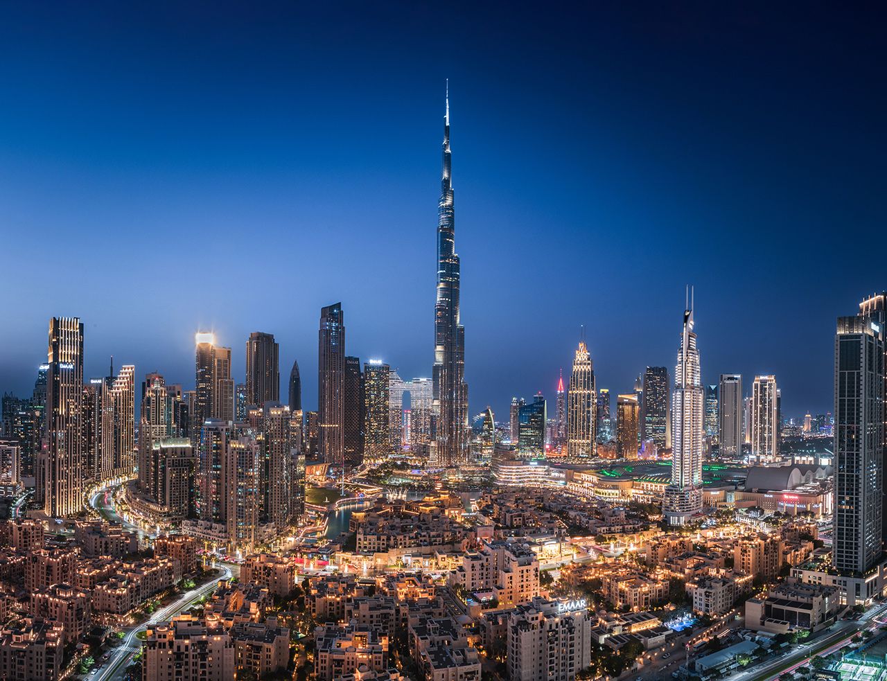 ازدهار العقارات في دبي يبشر بنمو طويل المدى