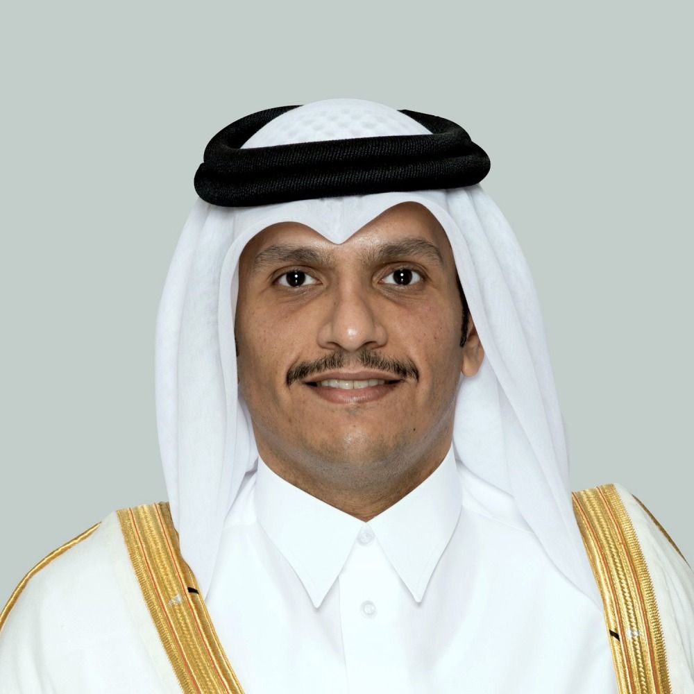 رئيس مجلس الوزراء وزير الخارجية يرحب باستئناف العلاقات الدبلوماسية مع الإمارات