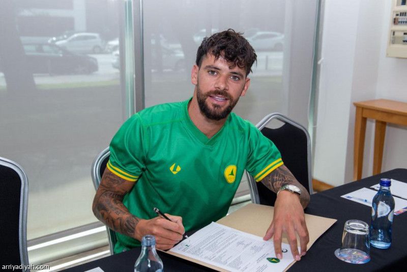 الخليج يبقي العبدان.. ورودريجيز يبدأ التأهيل