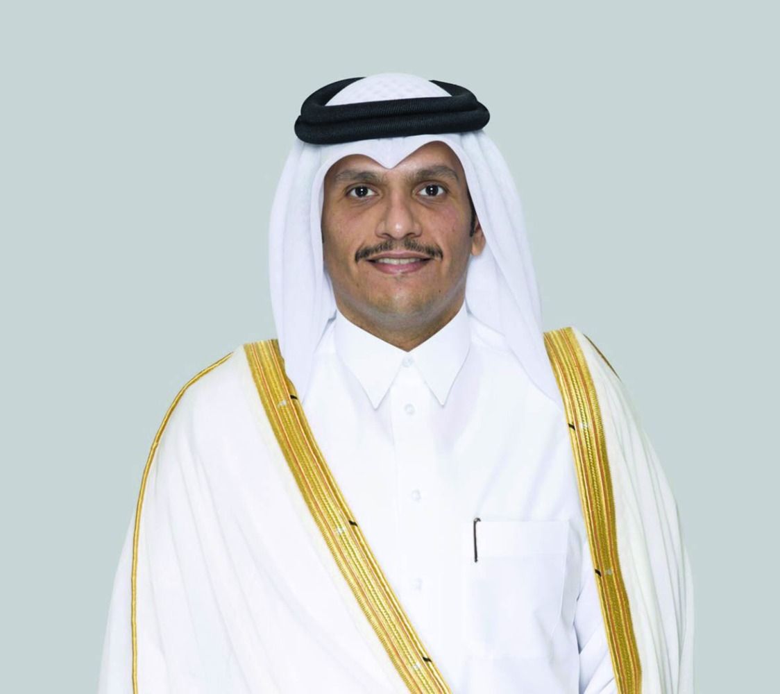 رئيس الوزراء يتلقى اتصالاً هاتفياً من وزير الخارجية الإماراتي