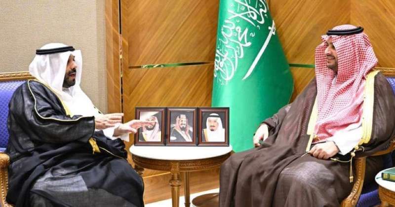 وزير الدولة السعودي مستقبلا الشيخ صباح الناصر
