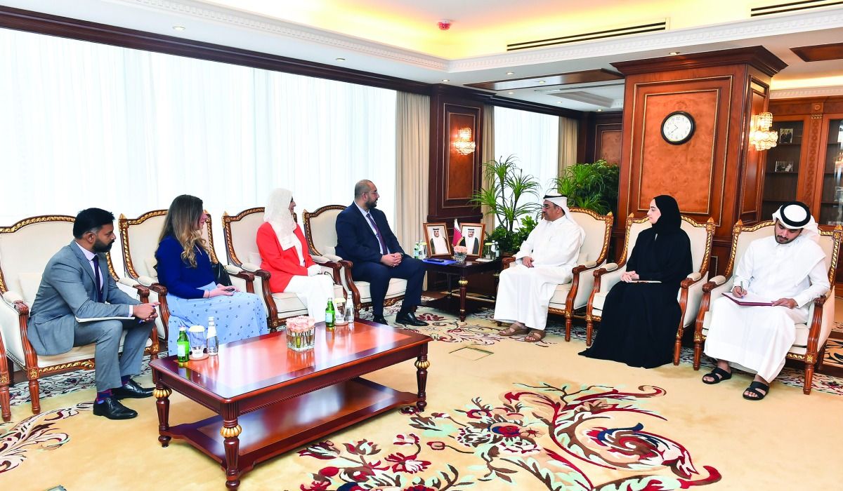 وزير العمل يبحث العلاقات مع المدير الإقليمي لـ «الدولية للهجرة»