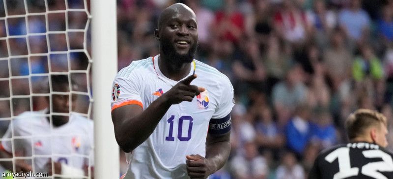 ثنائية لوكاكو تمنح بلجيكا نقاط إستونيا