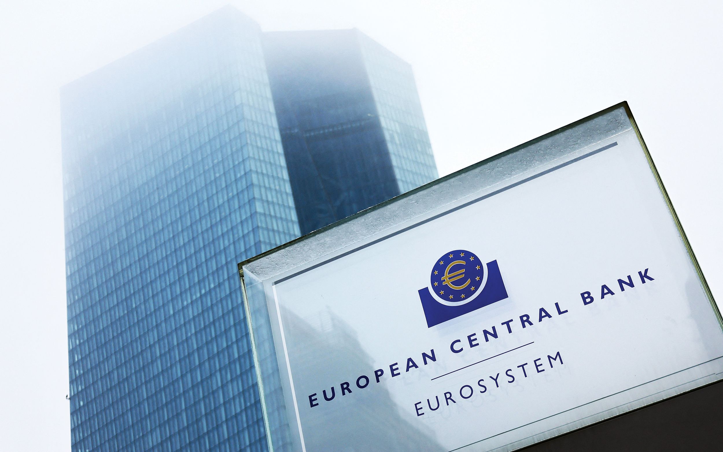 تباطؤ حاد لنمو منطقة اليورو في يونيو