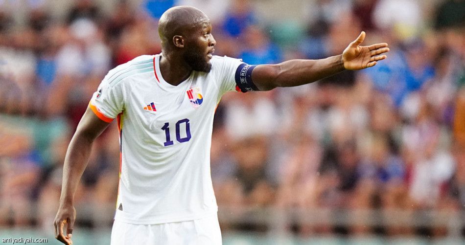 ميلان ينتظر لوكاكو