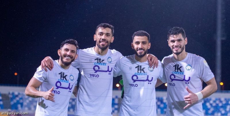 الأخدود يستخرج شهادة الكفاءة المالية