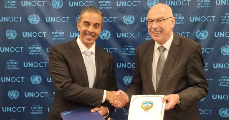 السفير المشعان والمسؤول الأممي فورونكوف