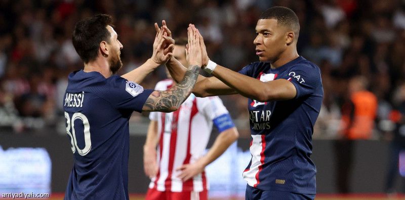 مبابي يهنئ ميسي بعيد ميلاده عبر «كلمات عاطفية»