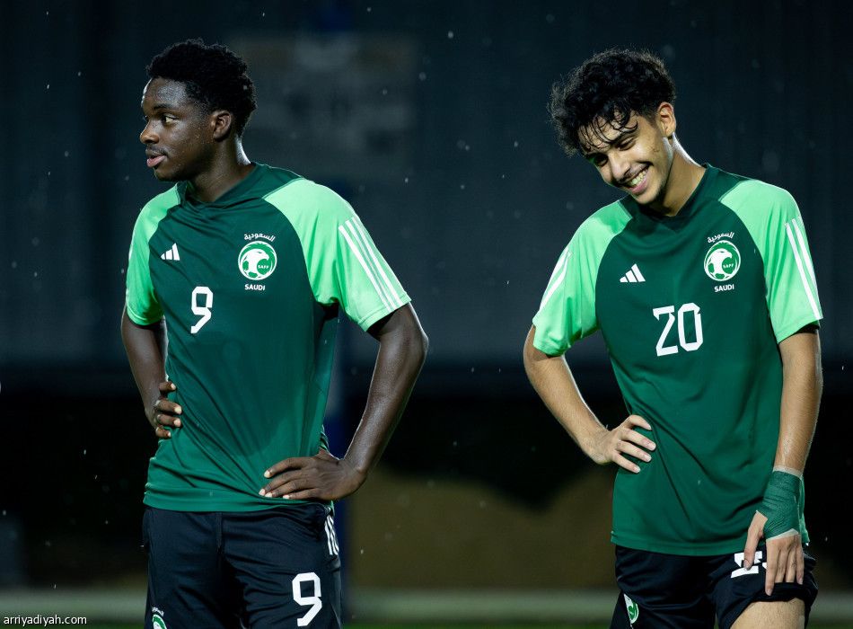 «أخضر 17» يختتم تحضيرات موقعة أوزبكستان