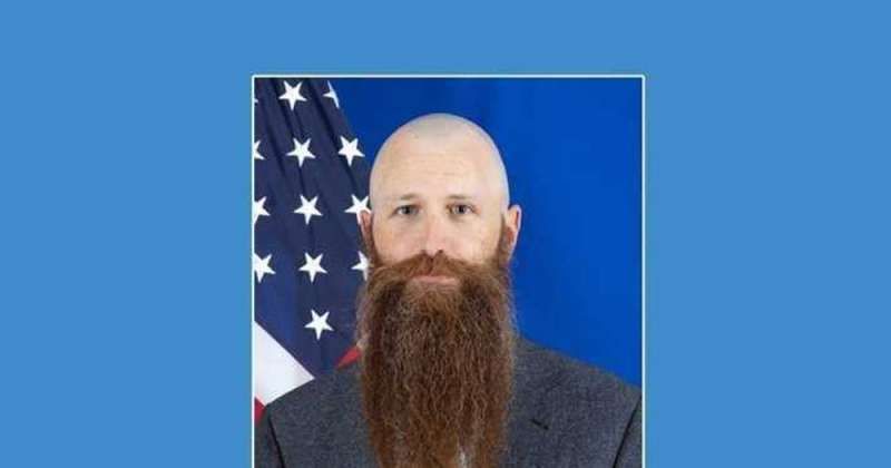 جيمس هولتسنايدر