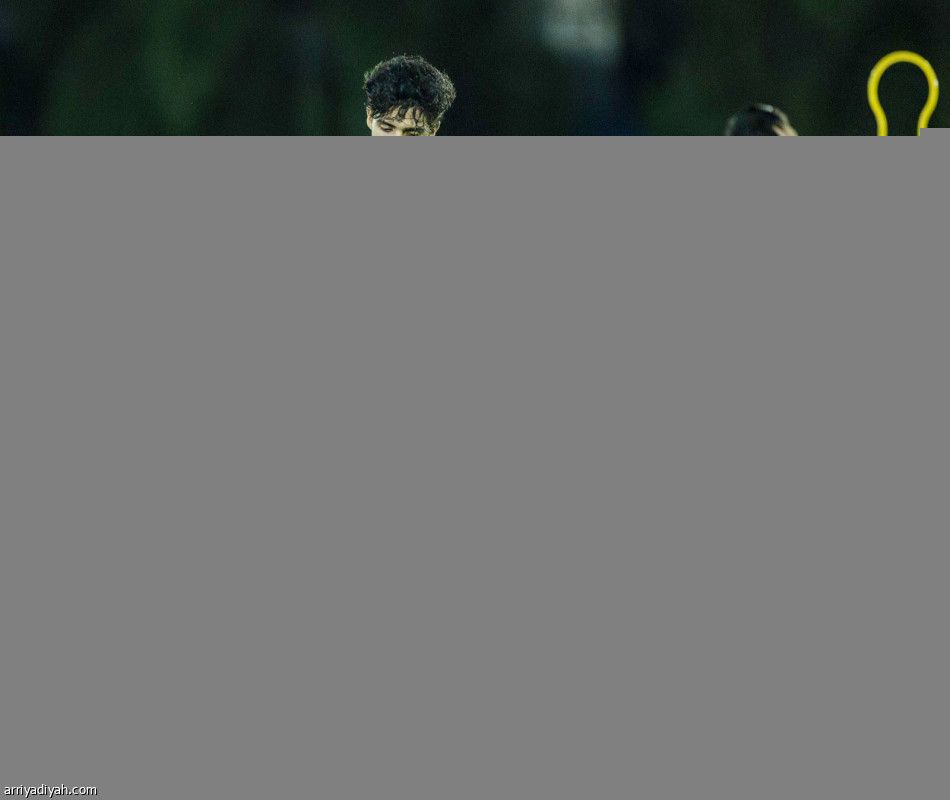 5 منتخبات تزاحم الأخضر السكن