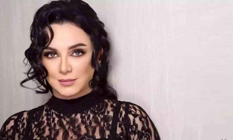 سلاف فواخرجي ترد بعد الهجوم عليها بسبب دفاعها عن نضال الاحمدية