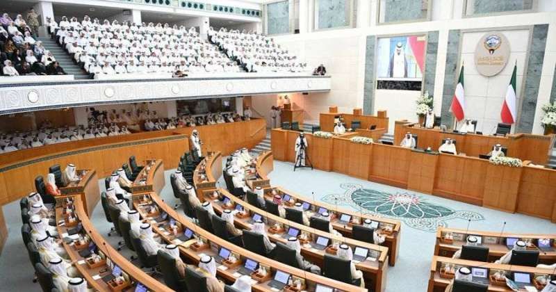 5 نواب يقترحون إلغاء قانون محاكمة الوزراء