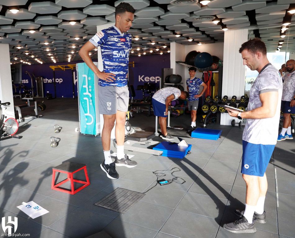 الهلال.. فحوص وقياسات بدنية