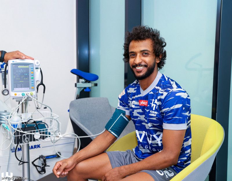 الهلال بين «موف» والصالة