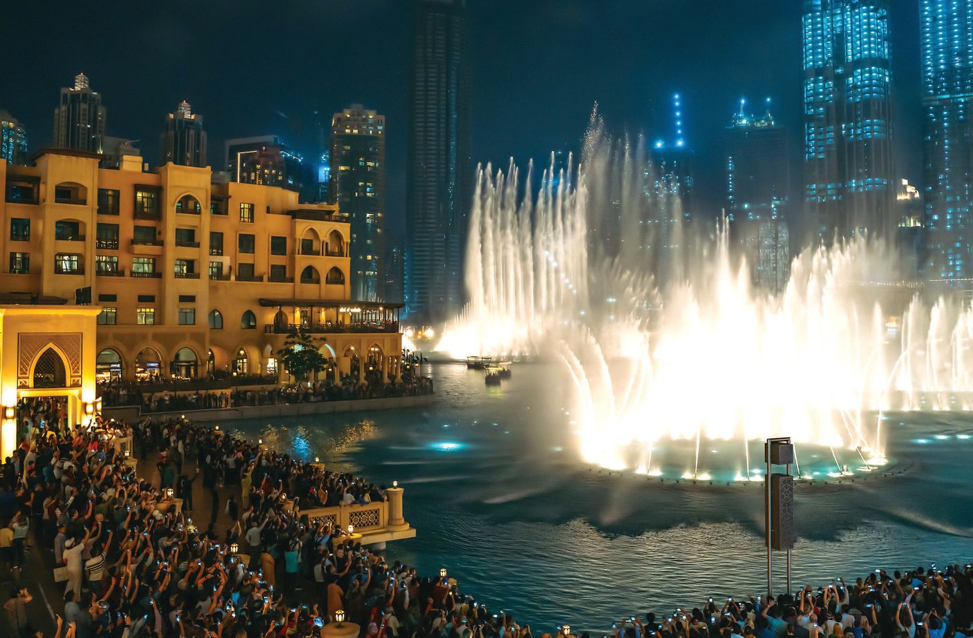 العيد في دبي 8 أيام من الاحتفالات والفرح