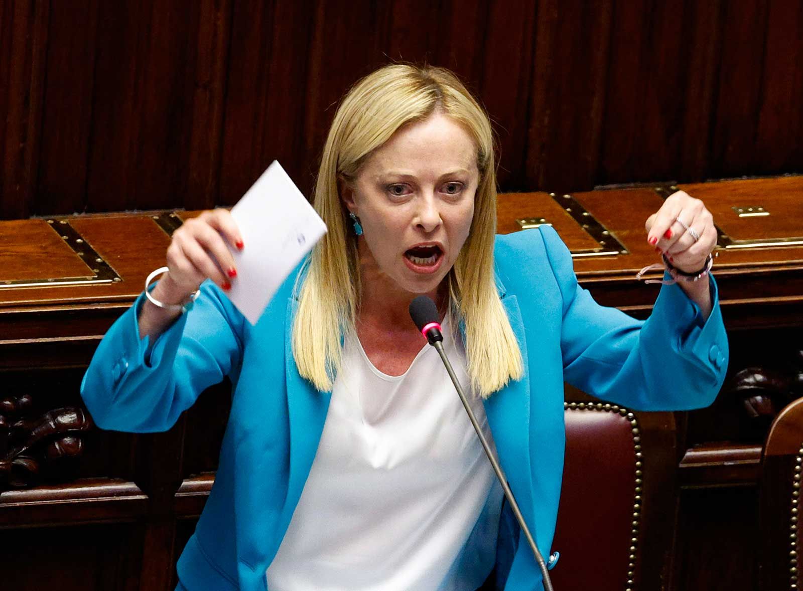 رئيسة وزراء إيطاليا تنتقد سياسة «المركزي الأوروبي» النقدية