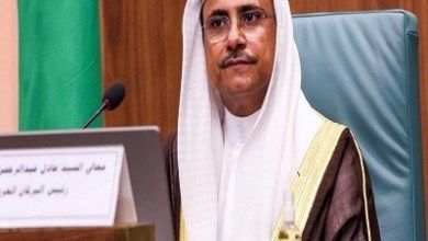 البرلمان العربي يستنكر إقدام متطرف سويدي على تمزيق القرآن الكريم وتدنيسه