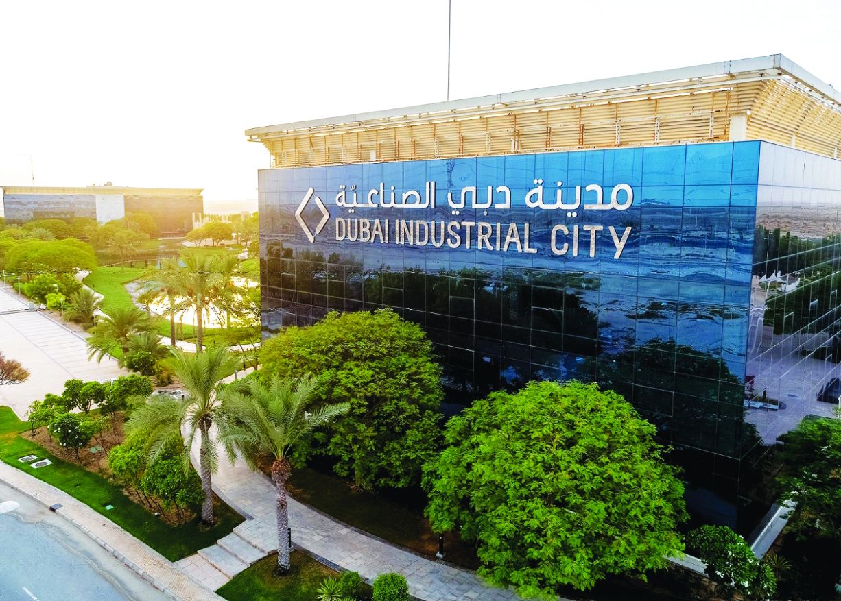 المناطق الصناعية في الإمارات بيئة مثالية للاستثمارات